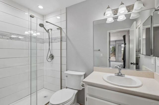 1241 E Street, Ramona, CA 92065