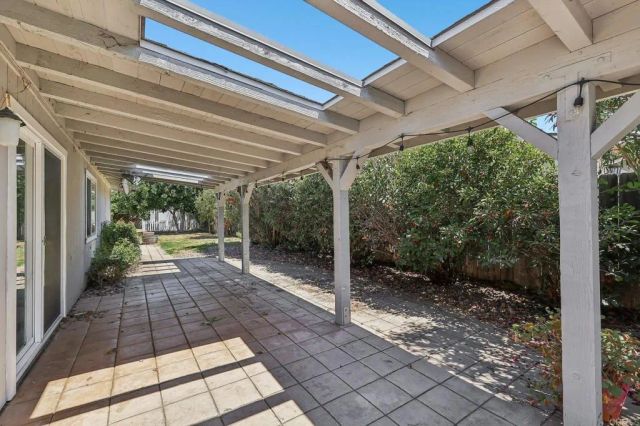 1241 E Street, Ramona, CA 92065