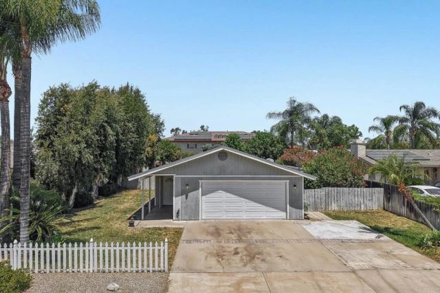 1241 E Street, Ramona, CA 92065