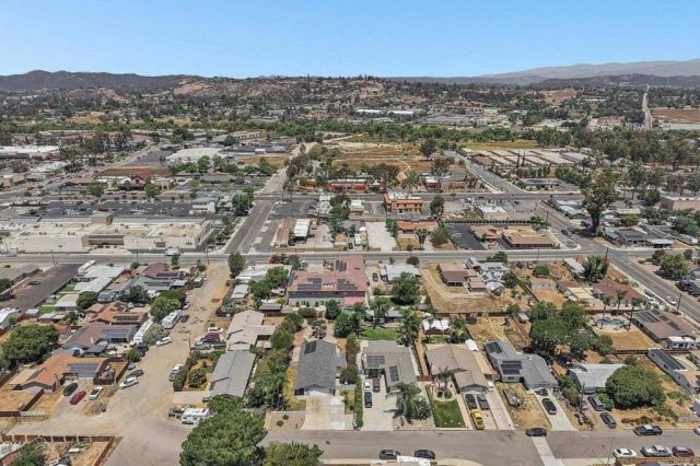 1241 E Street, Ramona, CA 92065