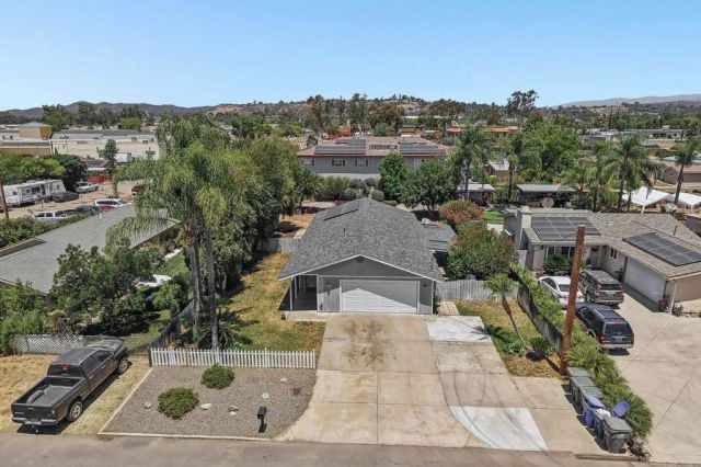1241 E Street, Ramona, CA 92065