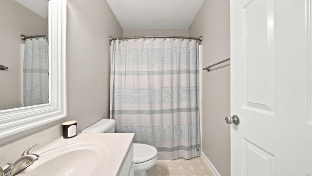 6179 Pringle Drive, Ooltewah, TN 37363