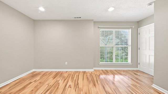 6179 Pringle Drive, Ooltewah, TN 37363