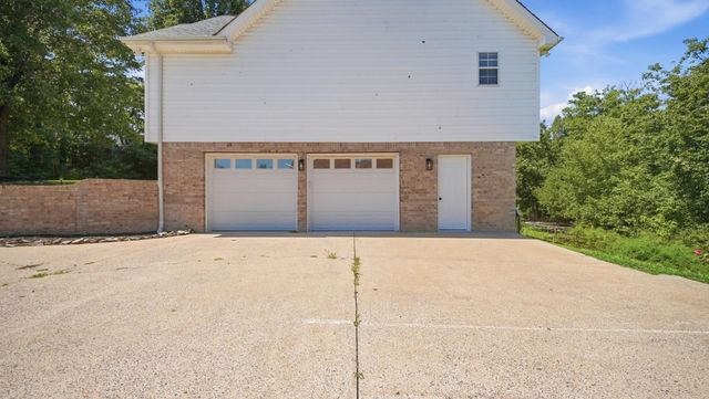 6179 Pringle Drive, Ooltewah, TN 37363