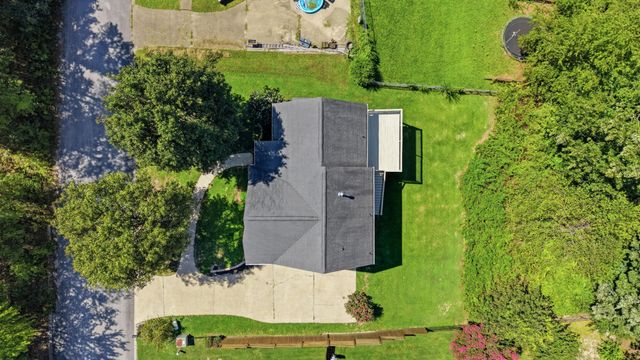 6179 Pringle Drive, Ooltewah, TN 37363