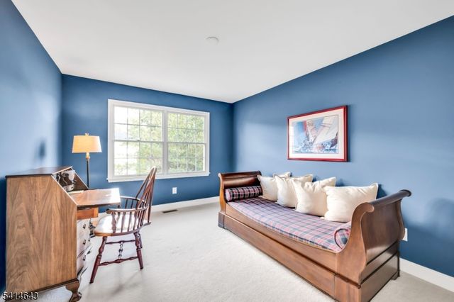 24 Vista Dr, Mount Olive Twp., NJ 07836