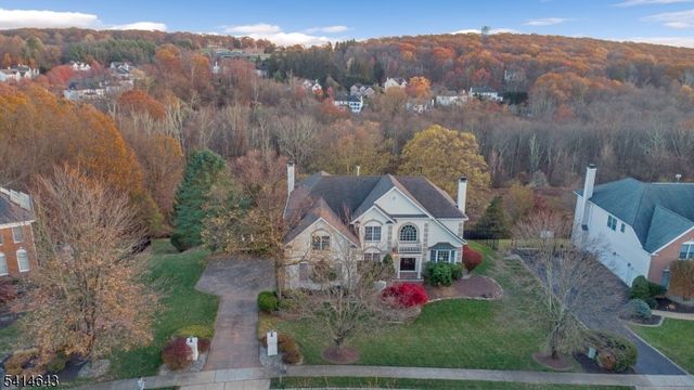 24 Vista Dr, Mount Olive Twp., NJ 07836