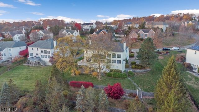 24 Vista Dr, Mount Olive Twp., NJ 07836