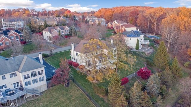 24 Vista Dr, Mount Olive Twp., NJ 07836