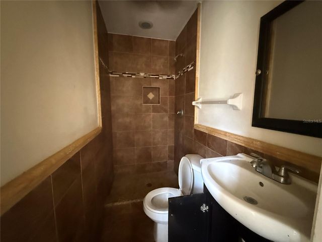 5710 JOYCE STREET, Orlando, FL 32839