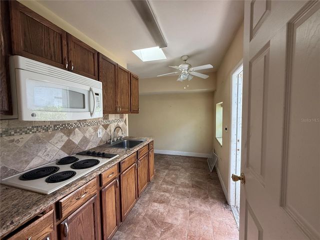 5710 JOYCE STREET, Orlando, FL 32839