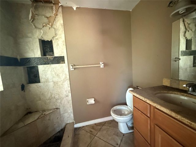 5710 JOYCE STREET, Orlando, FL 32839