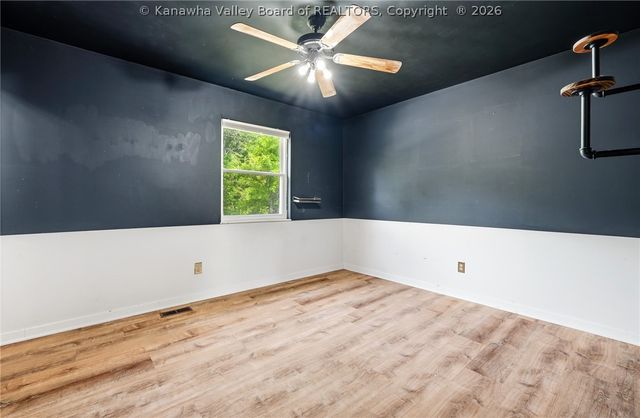 34 Lower Falls Estates, St Albans, WV 25177