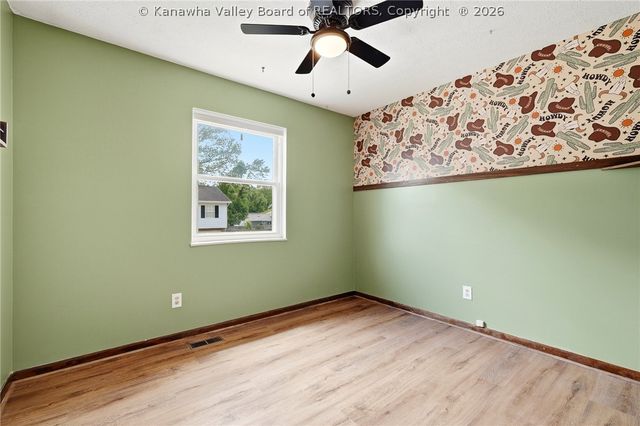 34 Lower Falls Estates, St Albans, WV 25177