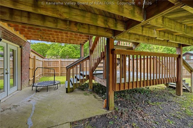 34 Lower Falls Estates, St Albans, WV 25177