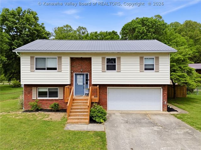 34 Lower Falls Estates, St Albans, WV 25177