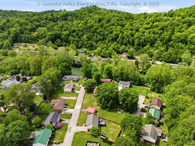 34 Lower Falls Estates, St Albans, WV 25177