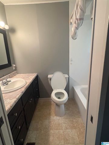 825 MCCAY AVENUE, Oneonta, AL 35121