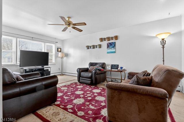 162 Dundee Ave, Paterson City, NJ 07503