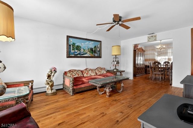 162 Dundee Ave, Paterson City, NJ 07503