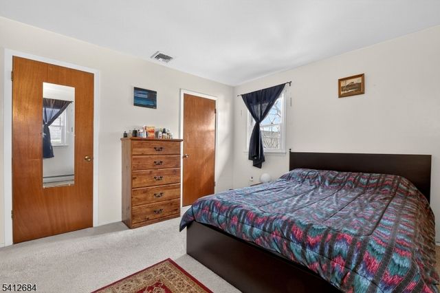 162 Dundee Ave, Paterson City, NJ 07503