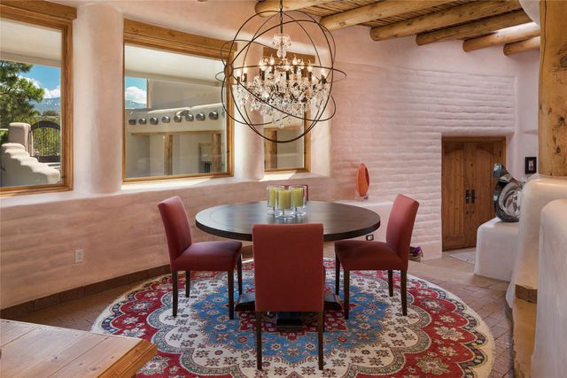 1233 N Summit Drive, Santa Fe, NM 87501