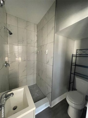 521 Kearny Avenue 1L, Kearny, NJ 07032