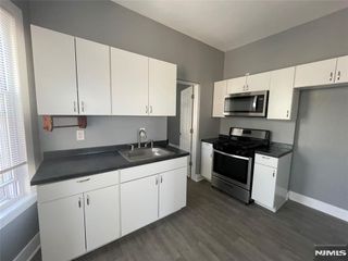 521 Kearny Avenue 1L, Kearny, NJ 07032