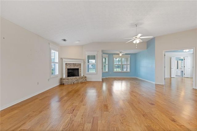 112 Clubhouse Drive, Jefferson, GA 30549