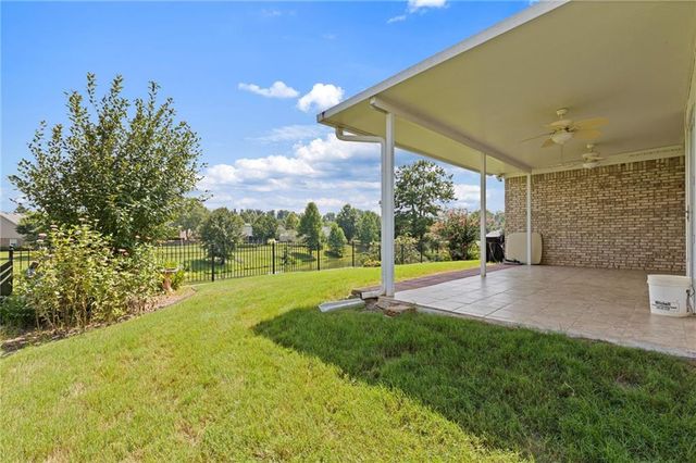 112 Clubhouse Drive, Jefferson, GA 30549