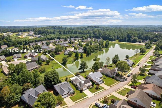 112 Clubhouse Drive, Jefferson, GA 30549