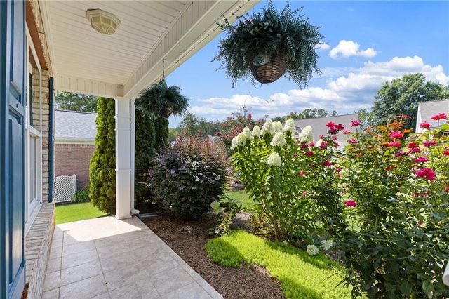 112 Clubhouse Drive, Jefferson, GA 30549