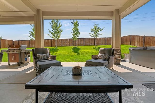 1199 W Ultar Dr, Nampa, ID 83686