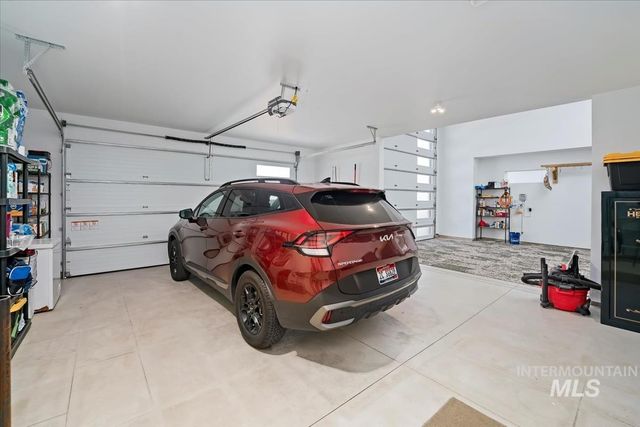 1199 W Ultar Dr, Nampa, ID 83686