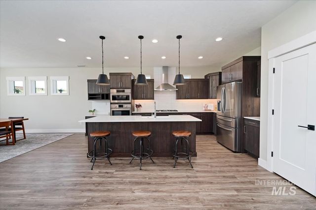 1199 W Ultar Dr, Nampa, ID 83686