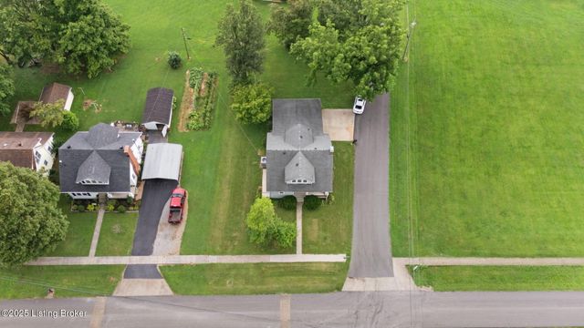 303 E Fourth St, Smiths Grove, KY 42171