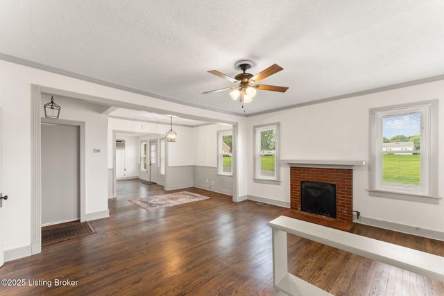 303 E Fourth St, Smiths Grove, KY 42171