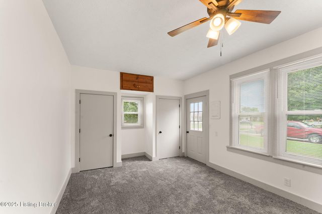 303 E Fourth St, Smiths Grove, KY 42171