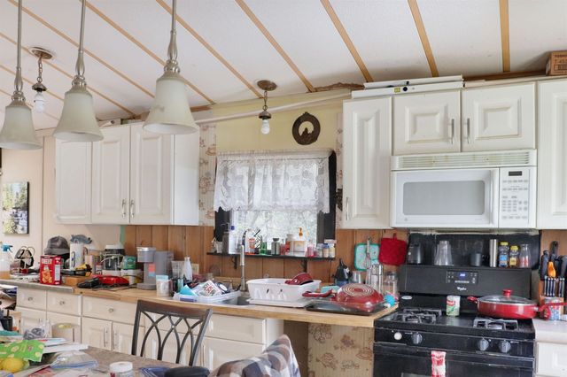 37 Piggott Road, Milton, NH 03851