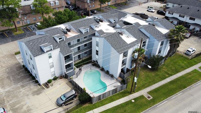 2201 Houma Blvd #306, Metairie, LA 70001