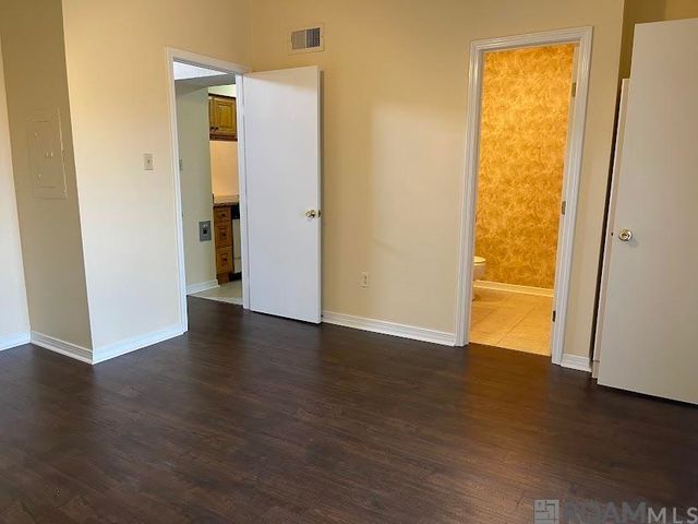 2201 Houma Blvd #306, Metairie, LA 70001