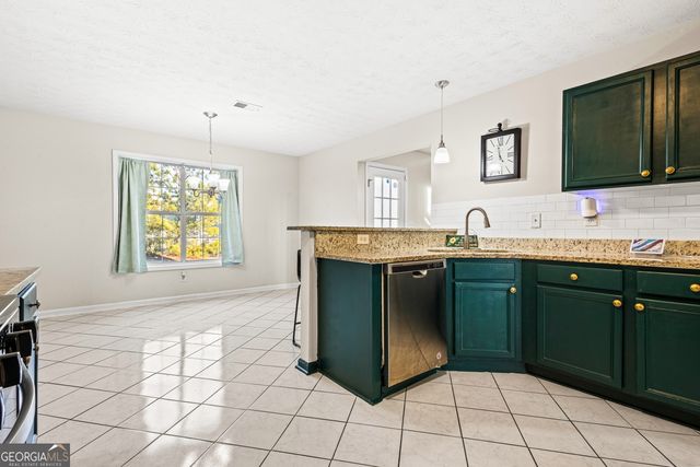 2034 Locksley Terrace, Lithonia, GA 30058