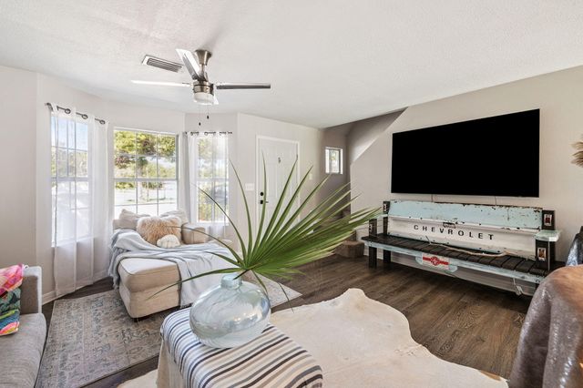 73 Crest Place, Destin, FL 32550