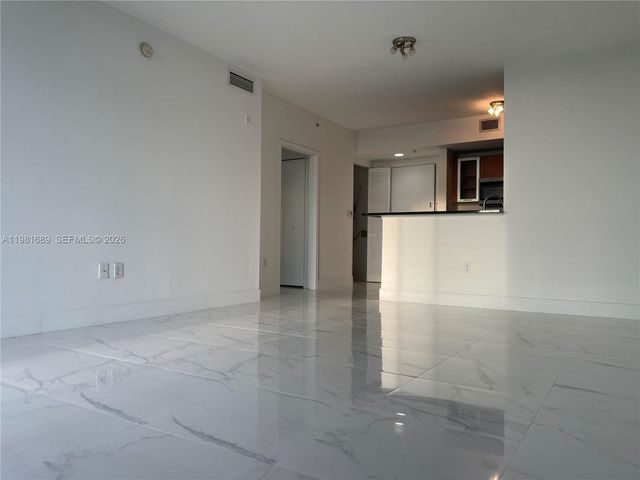 2775 NE 187th St 607, Aventura, FL 33180