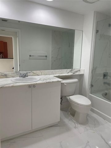 2775 NE 187th St 607, Aventura, FL 33180