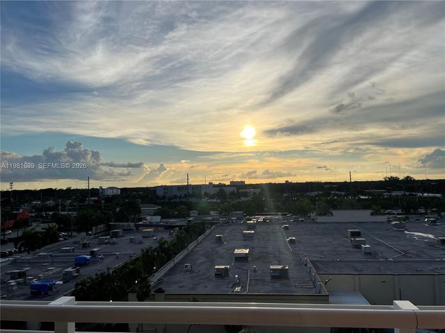 2775 NE 187th St 607, Aventura, FL 33180