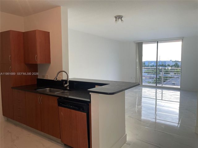 2775 NE 187th St 607, Aventura, FL 33180