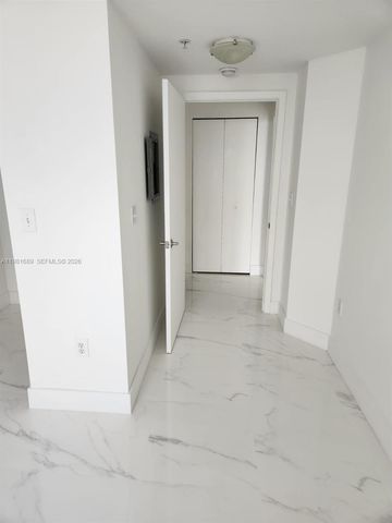 2775 NE 187th St 607, Aventura, FL 33180