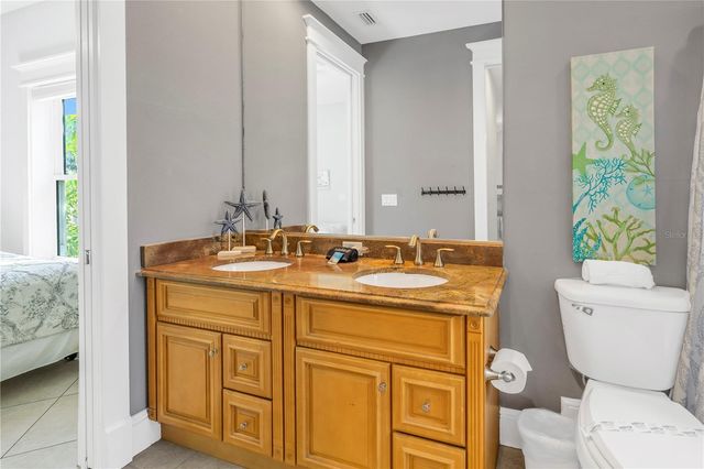 105 4TH STREET S, Bradenton Beach, FL 34217