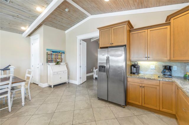 105 4TH STREET S, Bradenton Beach, FL 34217